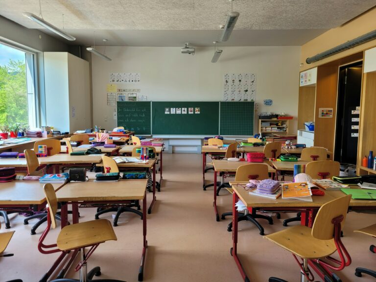 Enfants en danger ? Un changement drastique s&rsquo;impose dans le périscolaire